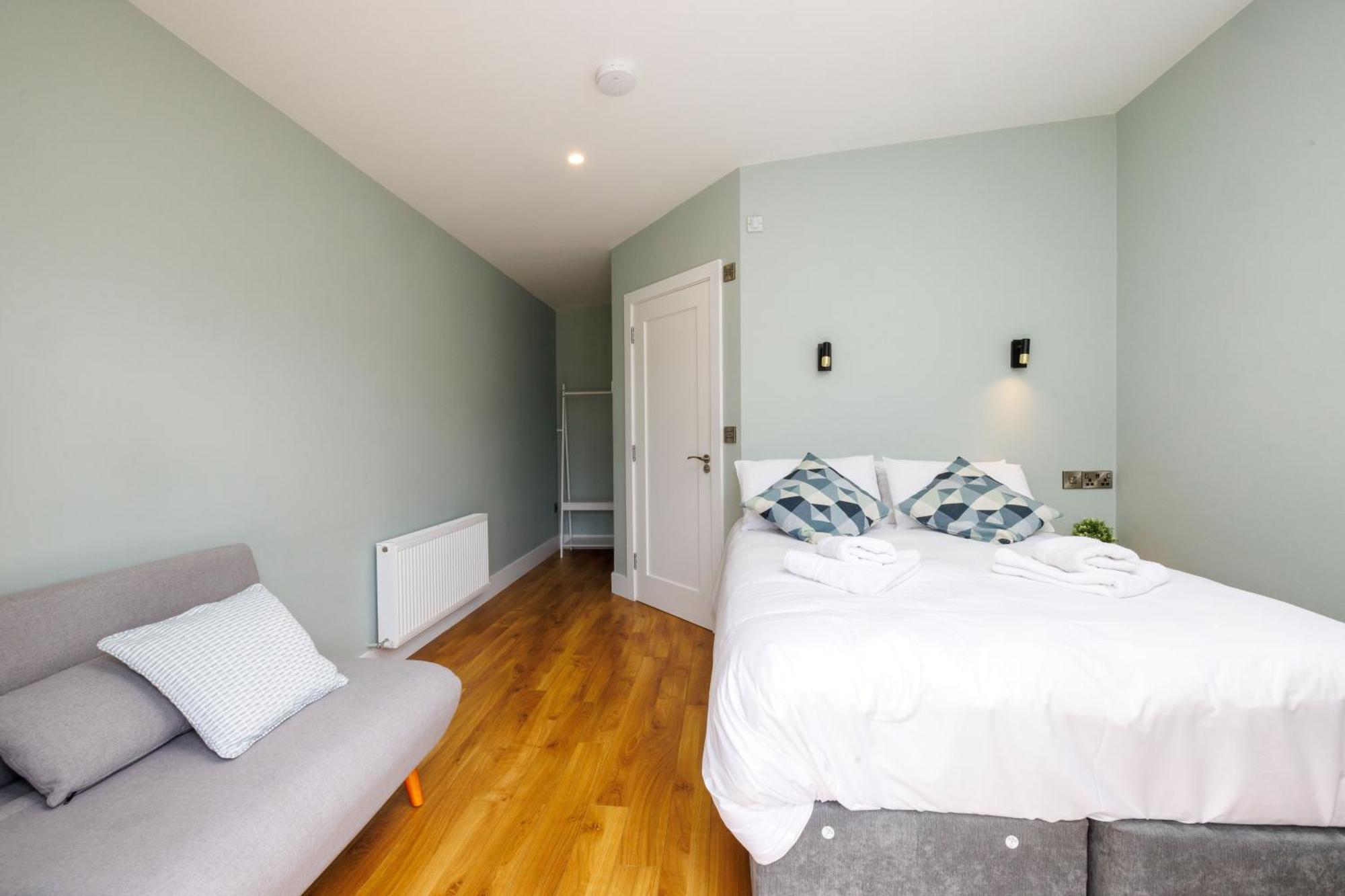 Stoneyford Luxurious Cabins Exterior photo